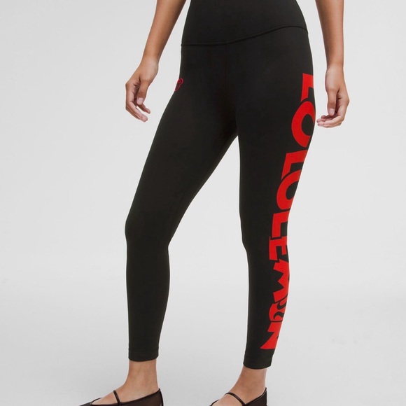Lululemon Disney x lululemon Align™ High-Rise black leggings 25" Women Size 6 - Picture 2 of 4